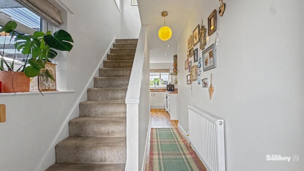 House in Mansfield, Berry Hill - View 5