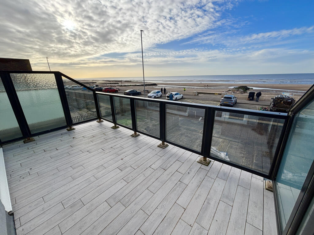 Rossall Promenade,  Cleveleys, FY5 photo 2