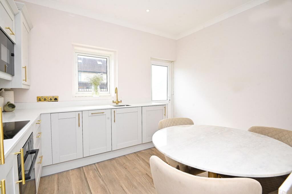 House in Harrogate - View 5
