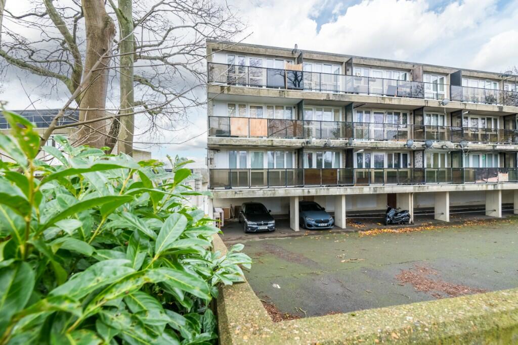 Main image of property: Oakwood Drive, London, SE19