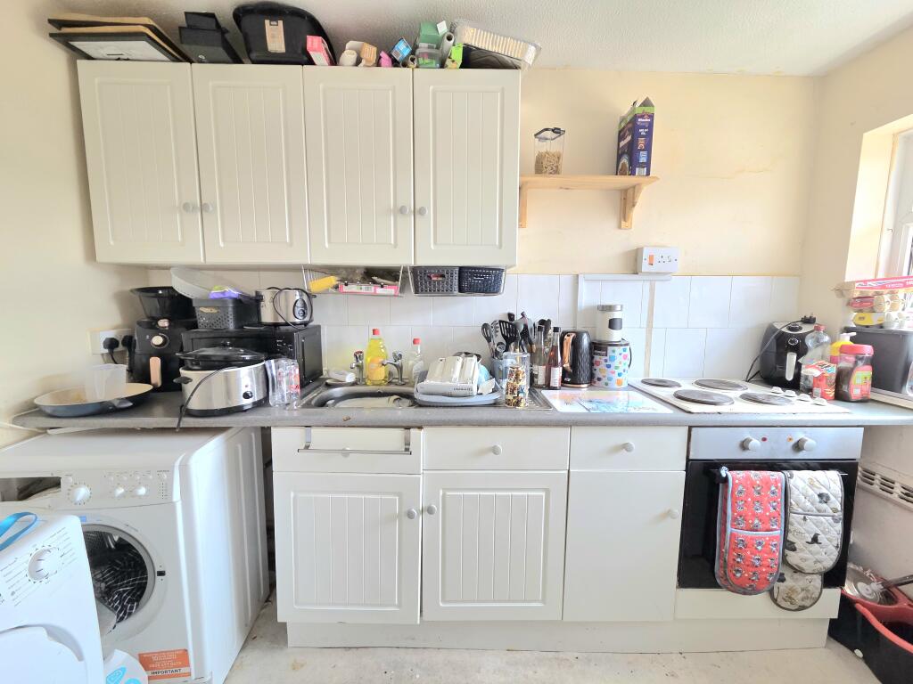 Chidham Close, Havant - View 4