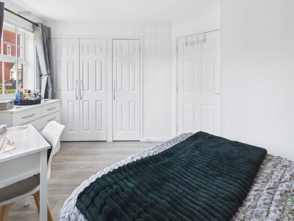 Apartment in Tamworth, Staffordshire - More