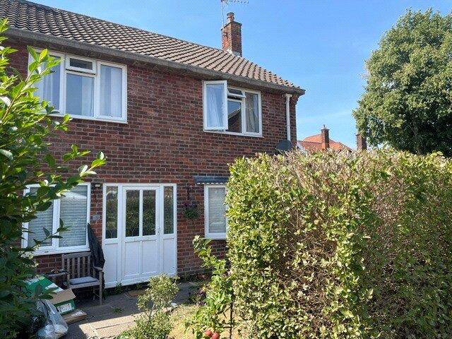 Main image of property: Longlands Close, Beeston, Nottingham, Nottinghamshire, NG9