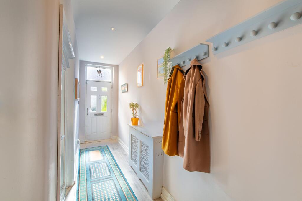 Norman Terrace, Leeds, LS8 - View 2