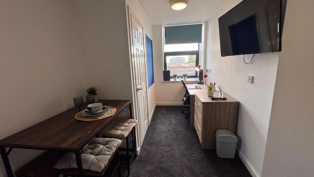 Apartment in Nottingham - More