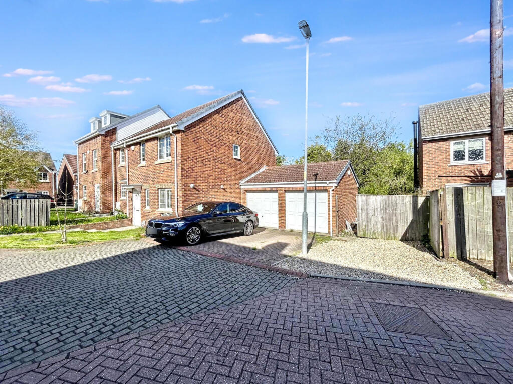 Main image of property: Dockendale Place, Blaydon, Blaydon-on-Tyne, Tyne and Wear, NE21 5GJ