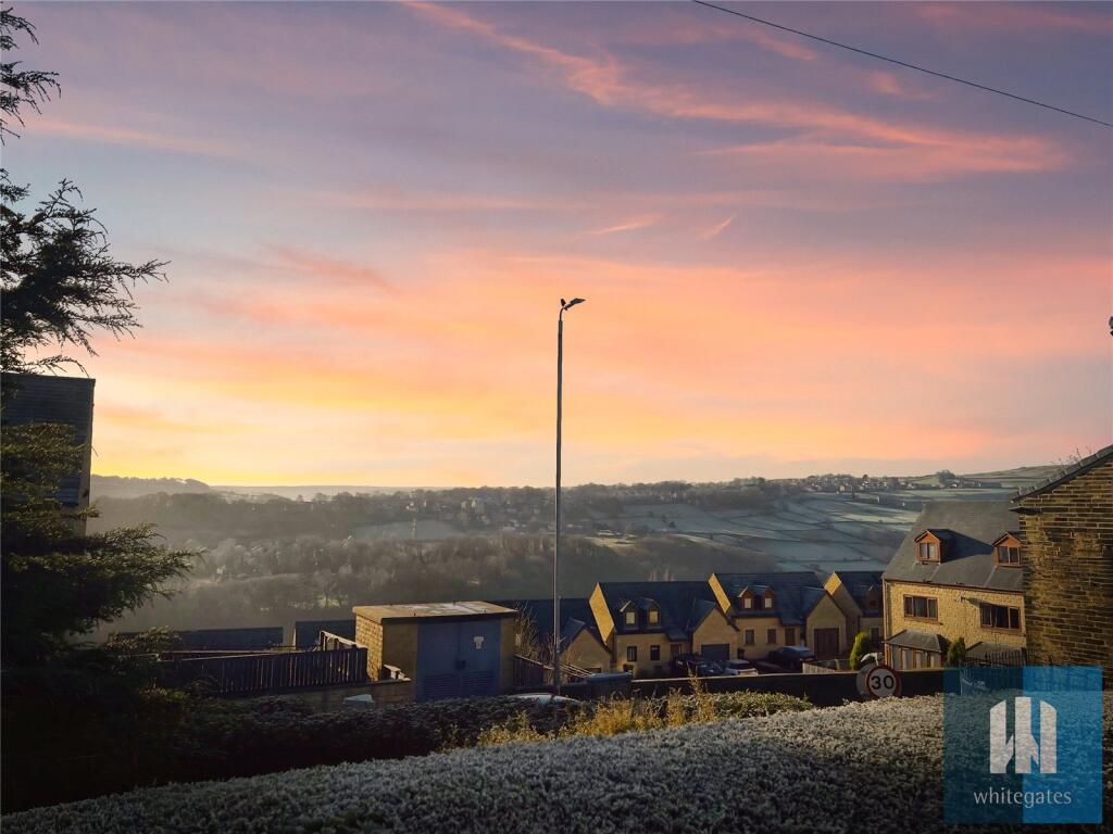 Friendly Avenue, Friendly, Sowerby Bridge, HX6 photo 2
