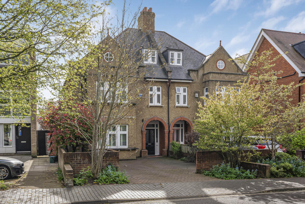 Additional image 27 of Lemsford Road, St Albans, AL1