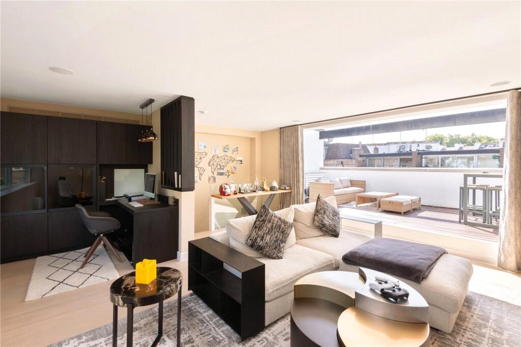 House in London - View 5