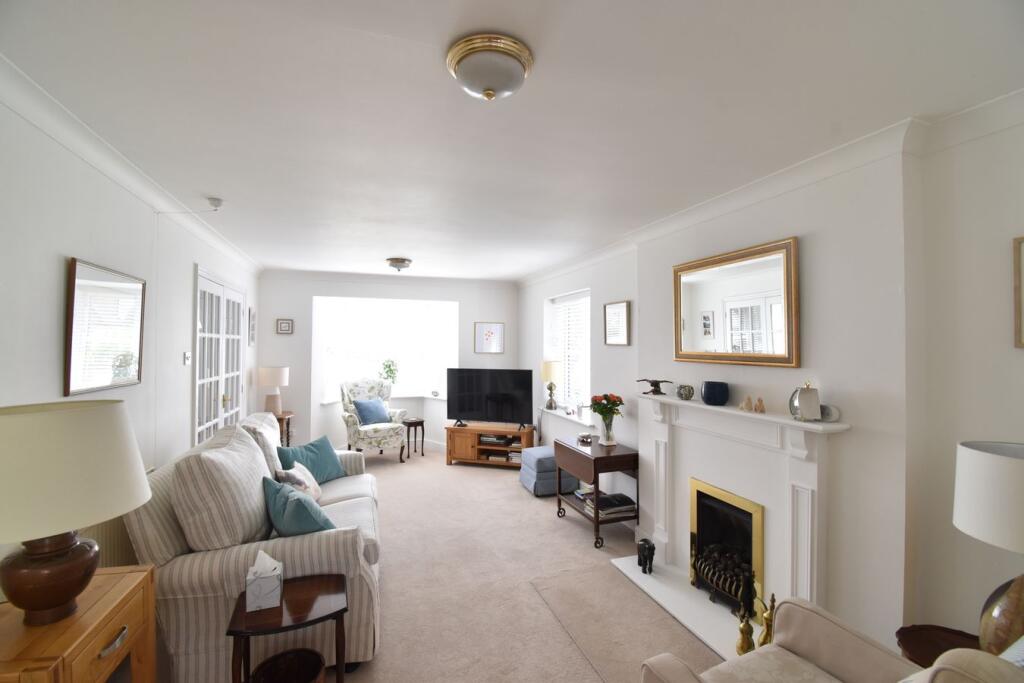 House in Maidstone, Lenham - More