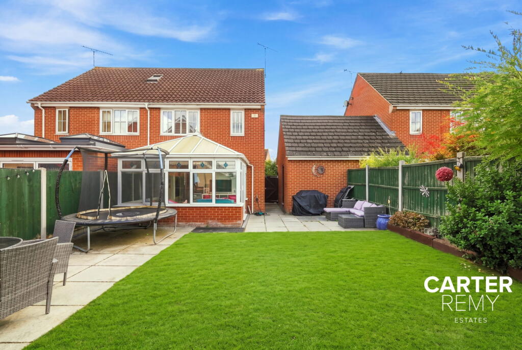 House in Southend-on-Sea - View 4