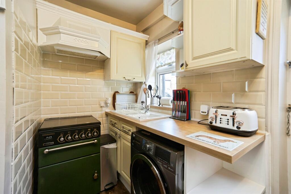 House in Bradford, West Yorkshire - More