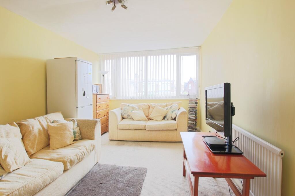 Maude Close, Keyingham, Hull, HU12 9TS - More