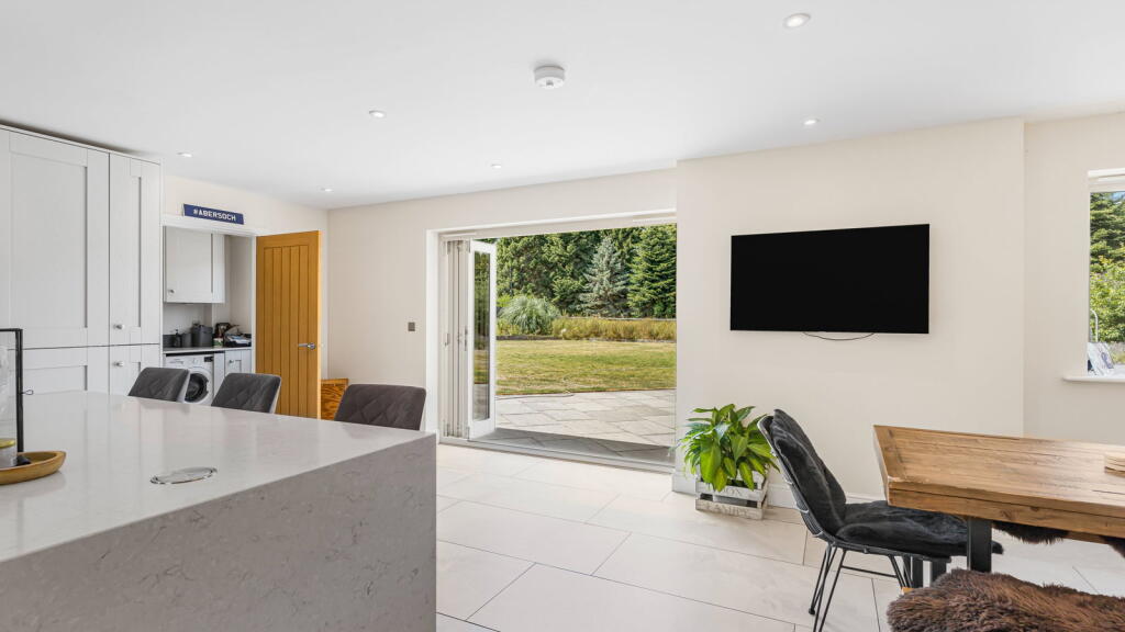 House in Walsall - View 5