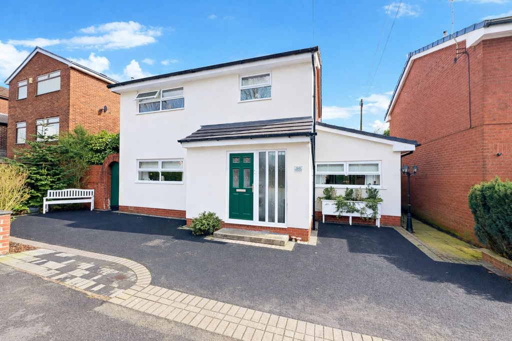 Main image of property: Hindley Road, Westhoughton, BL5