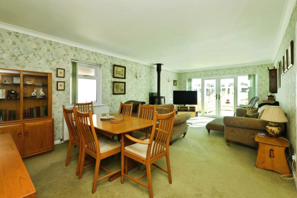 House in Sheffield, South Yorkshire - View 4