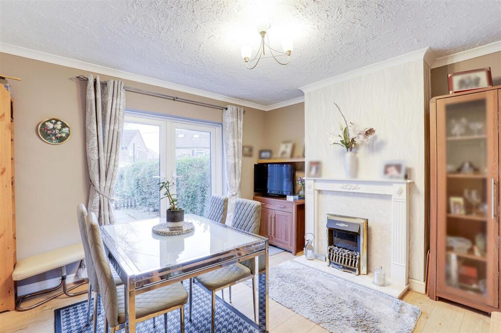 House in Nottingham, Beardall Fields, Hucknall - More