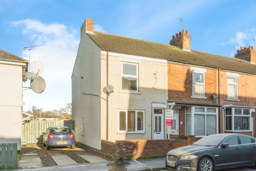 3-bed terraced on Digby Street, Scunthorpe, £120,000