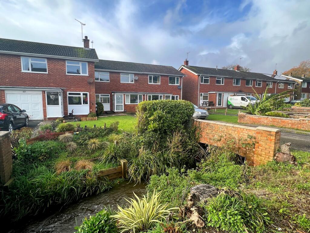 Main image of property: Willowdene Close, New Milton, Hampshire. BH25 5BX