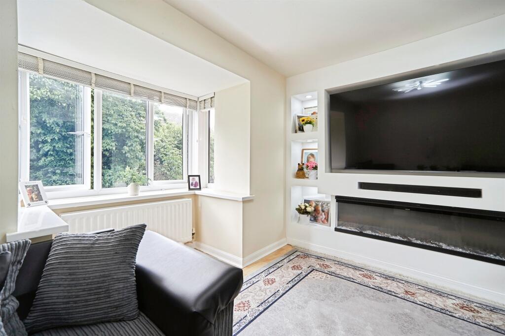 Apartment in Bradford - View 2