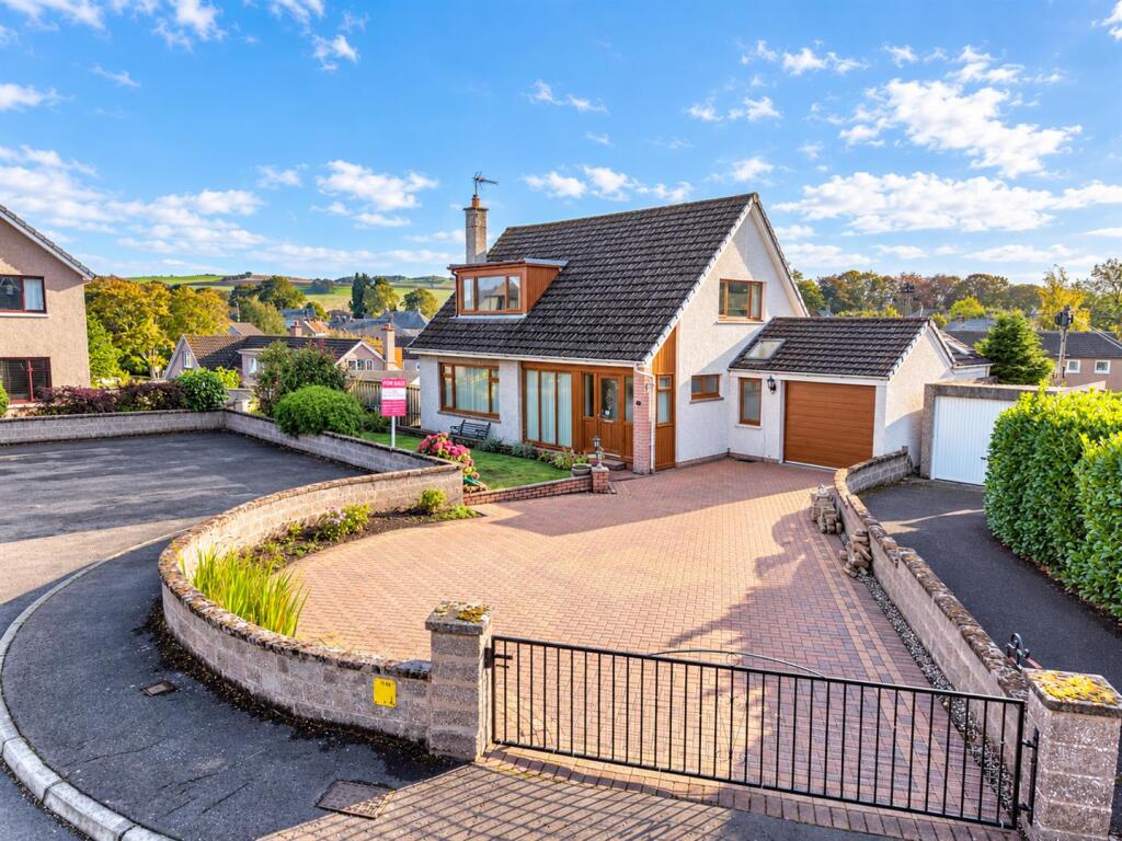 House in Kirkcaldy - View 2