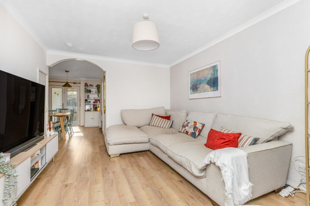 14 Lockerby Crescent, Edinburgh, EH16 6XP - View 4