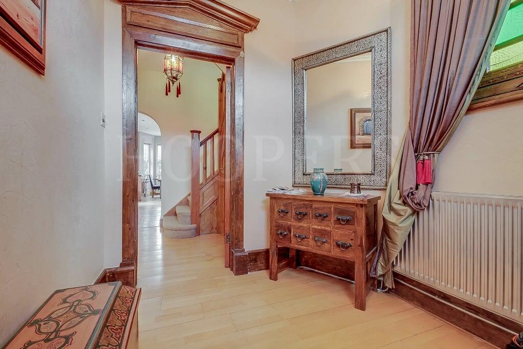 House in London, Dudden Hill, Dollis Hill - View 3