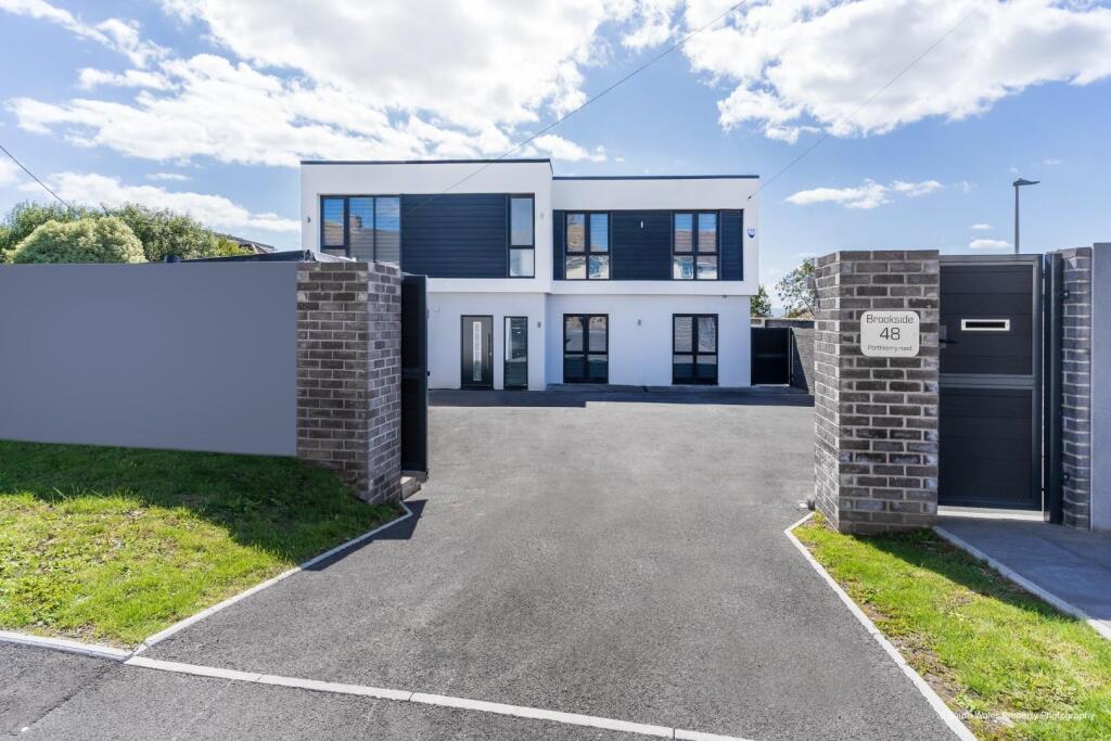 4-bed detached on Porthkerry Road, Rhoose, Vale of Glamorgan, CF62 3HD, £995,000