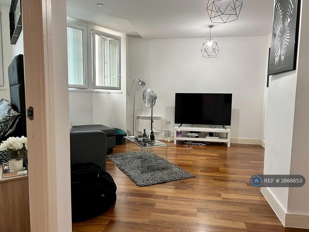 Main image of property: Metropolitan House, Birmingham, B16