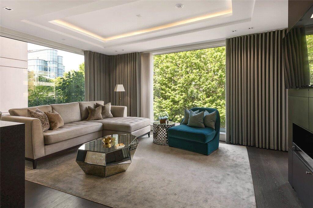 Main image of property: Kensington High Street, Kensington, W14