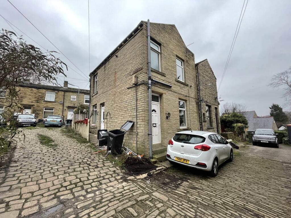 Main image of property: 2 Rogerson Square, Brighouse, West Yorkshire, HD6 1TJ