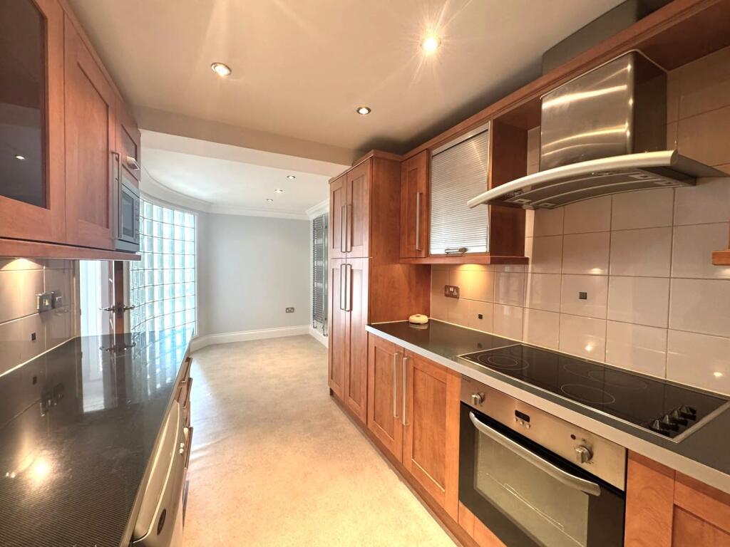 Apartment in Sefton, Meols Cop - View 5