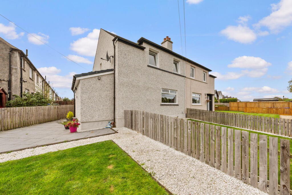House in Stirling, Hillpark, St Ninians