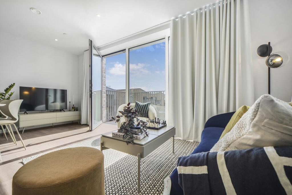 Main image of property: 161 Evelyn Street London SE8