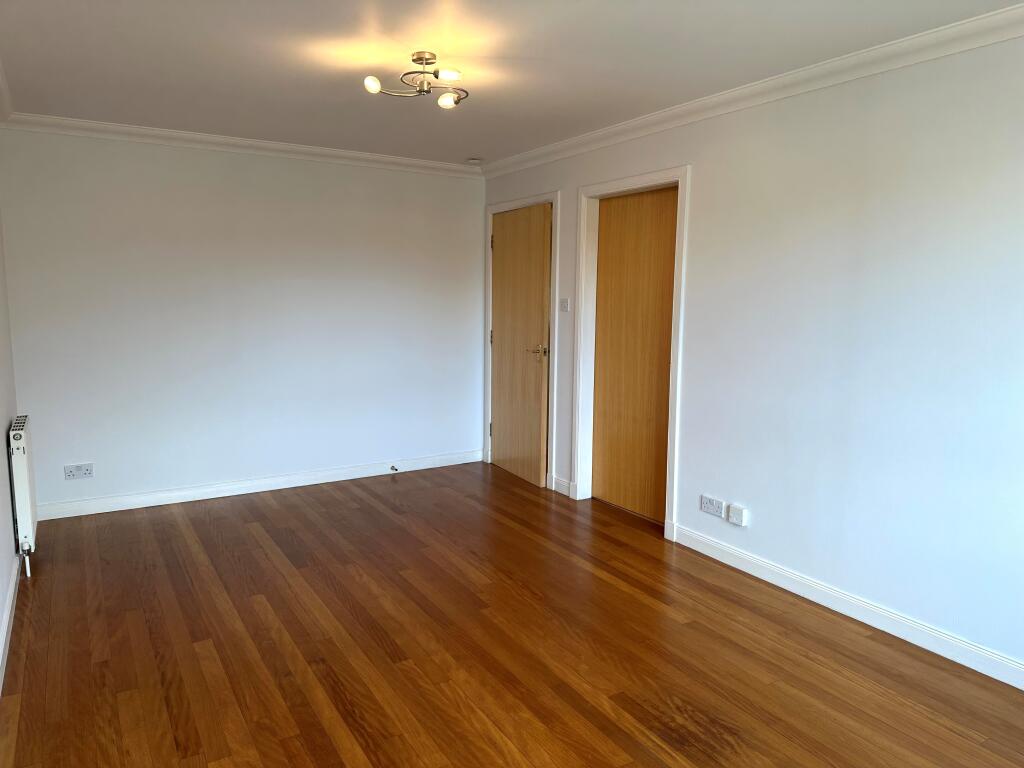 Apartment in Falkirk - View 3