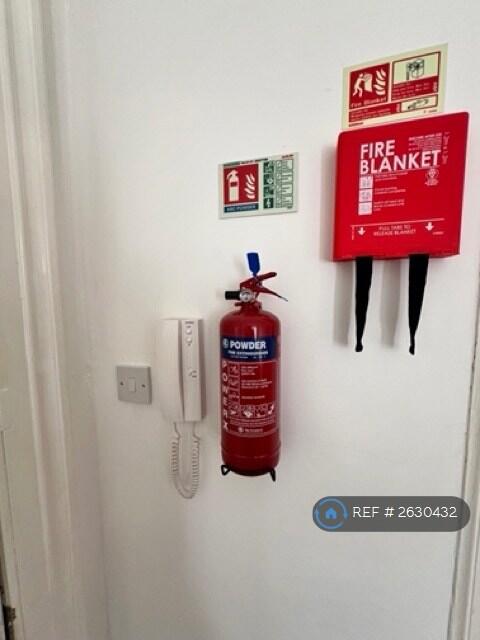 Apartment in Glasgow - More