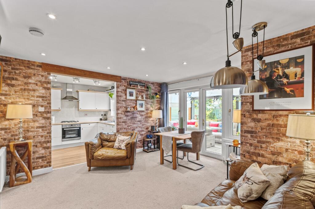 House in Fishcross, Devon Village - View 3