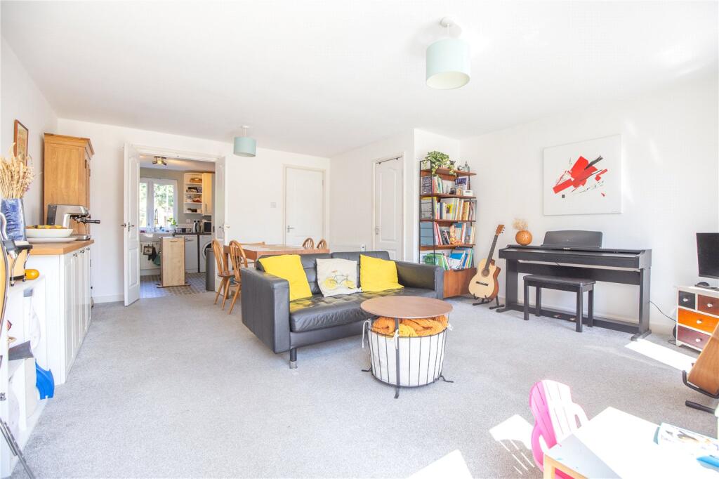 House in Bristol, Horfield - More