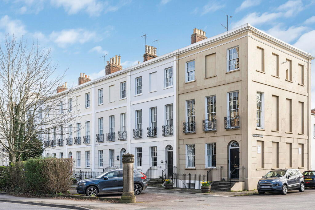 Main image of property: Bath Road, Cheltenham, Gloucestershire, GL53 7JX