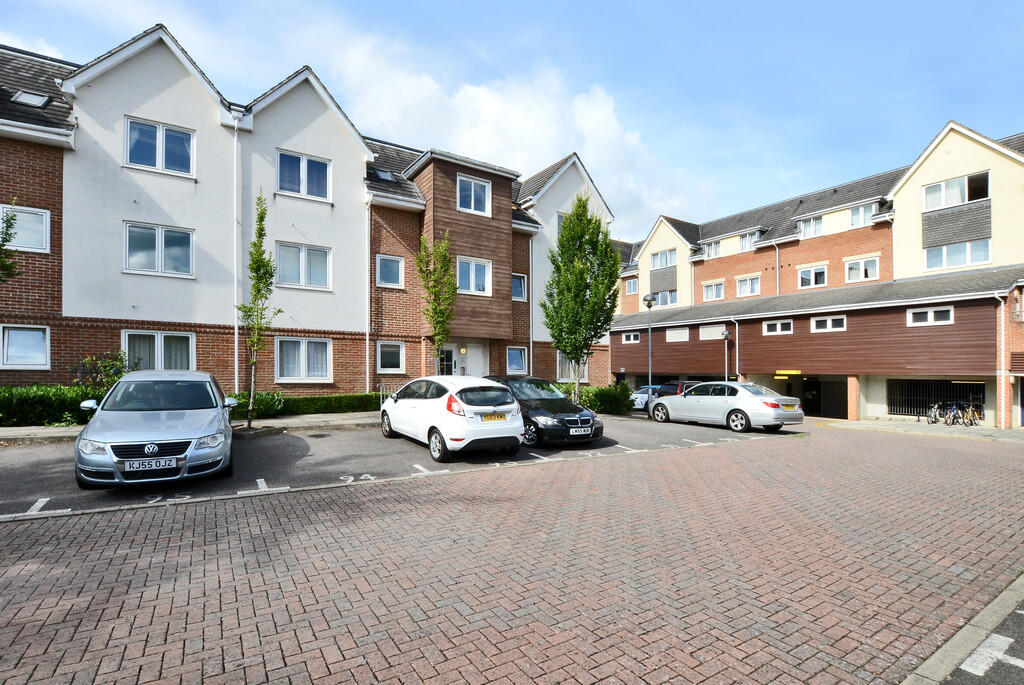 Main image of property: Old Dairy Close, Fleet