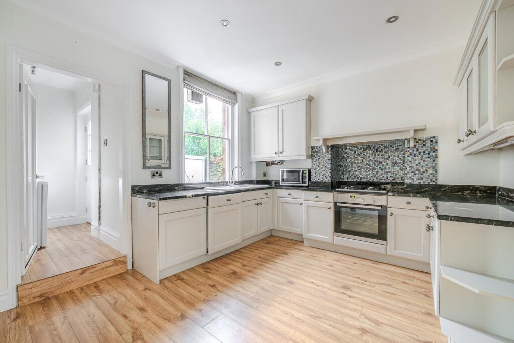 Kent Road, Harrogate, North Yorkshire, HG1 photo 4