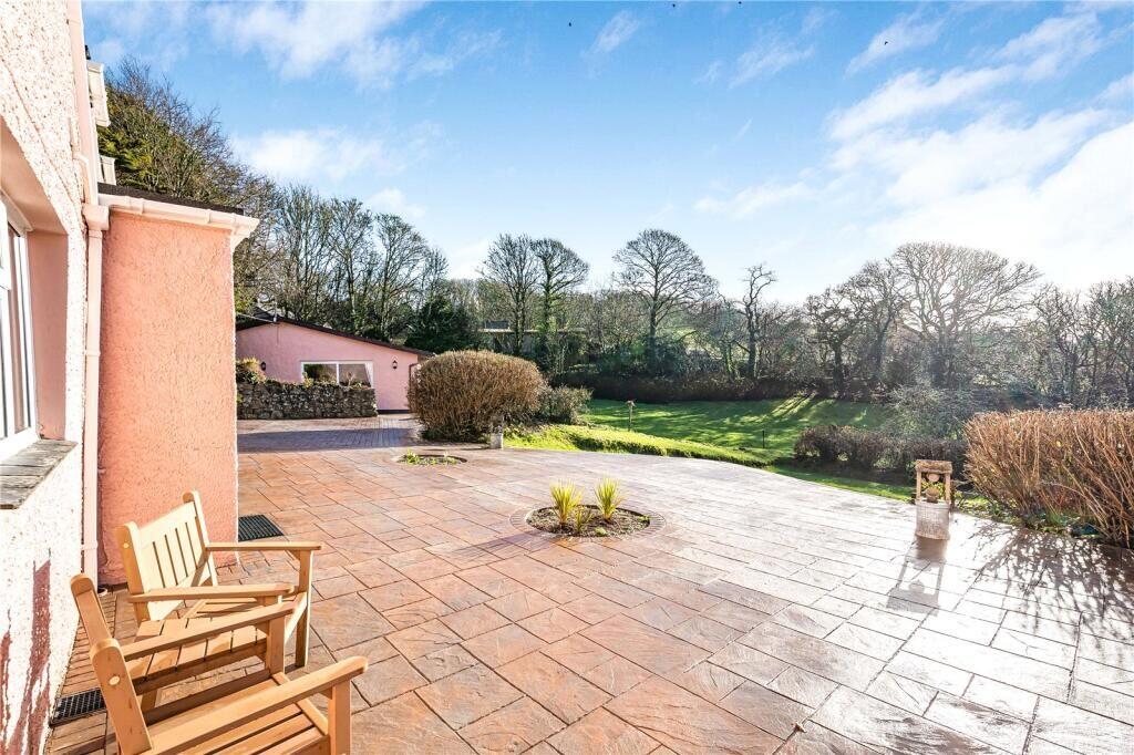 House in Truro - View 5