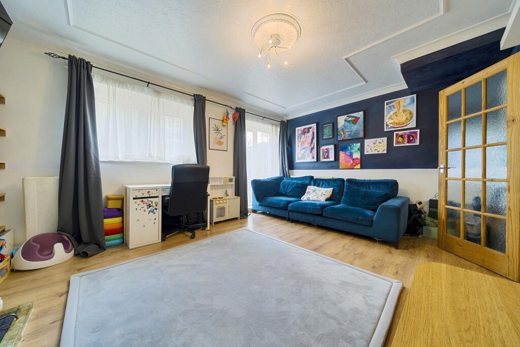 Main image of property: St. Mary Street, Woolwich, SE18