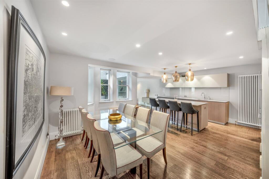 3 bedroom flat for rent