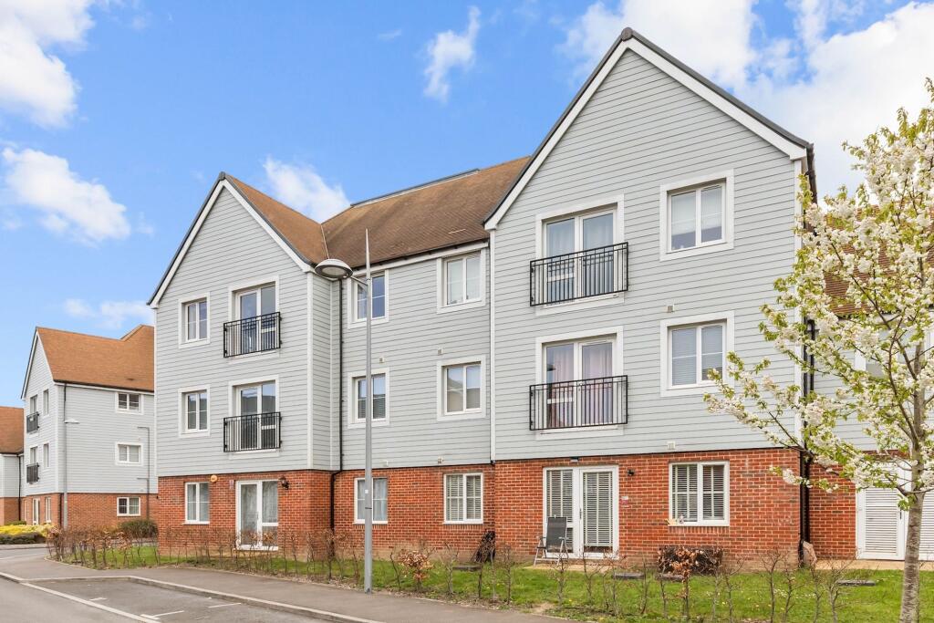 Main image of property: Alder Way, Faygate, RH12