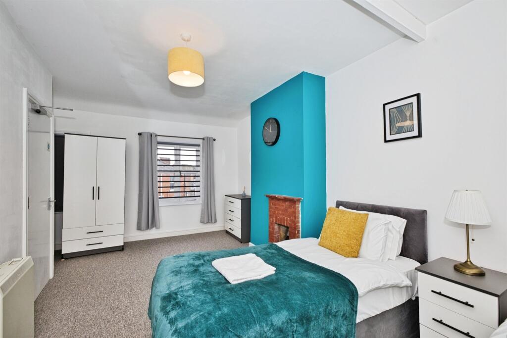 Additional image 9 of Middle Street, Yeovil