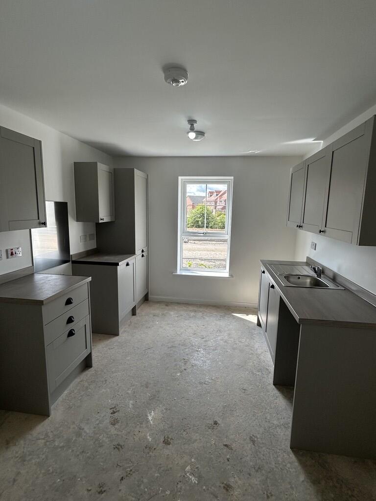 House in Hull - View 3