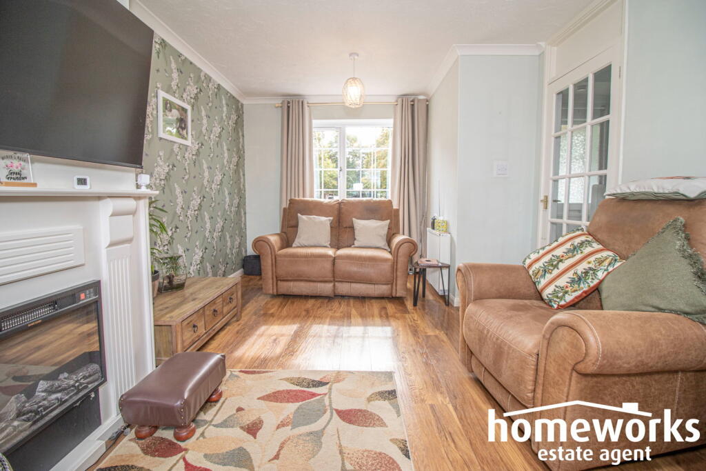 House in Ipswich - View 4