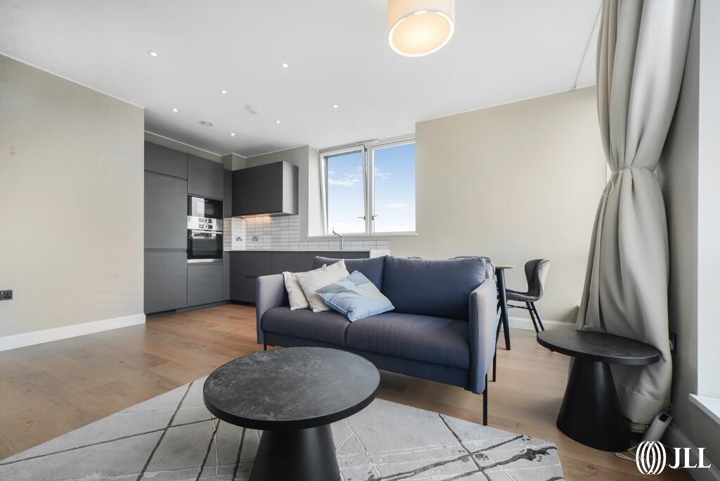 1 bedroom ground floor flat for rent