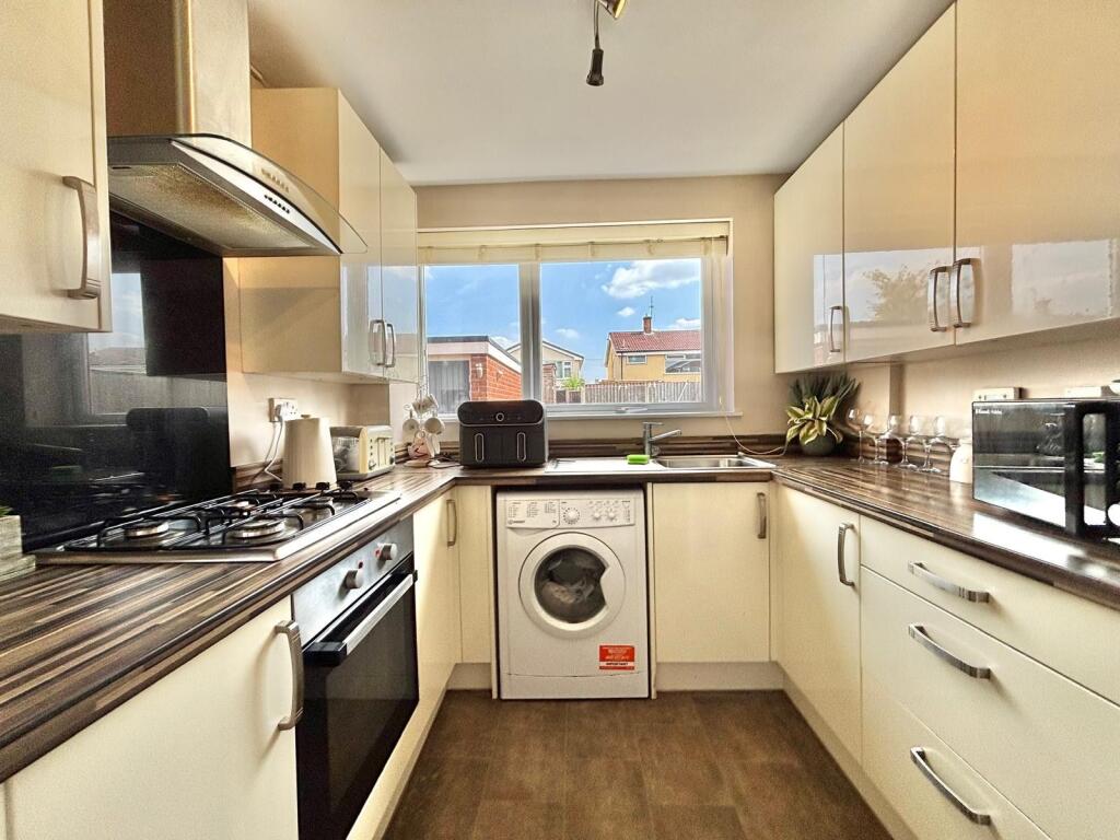House in Ashfield, Hucknall - View 6